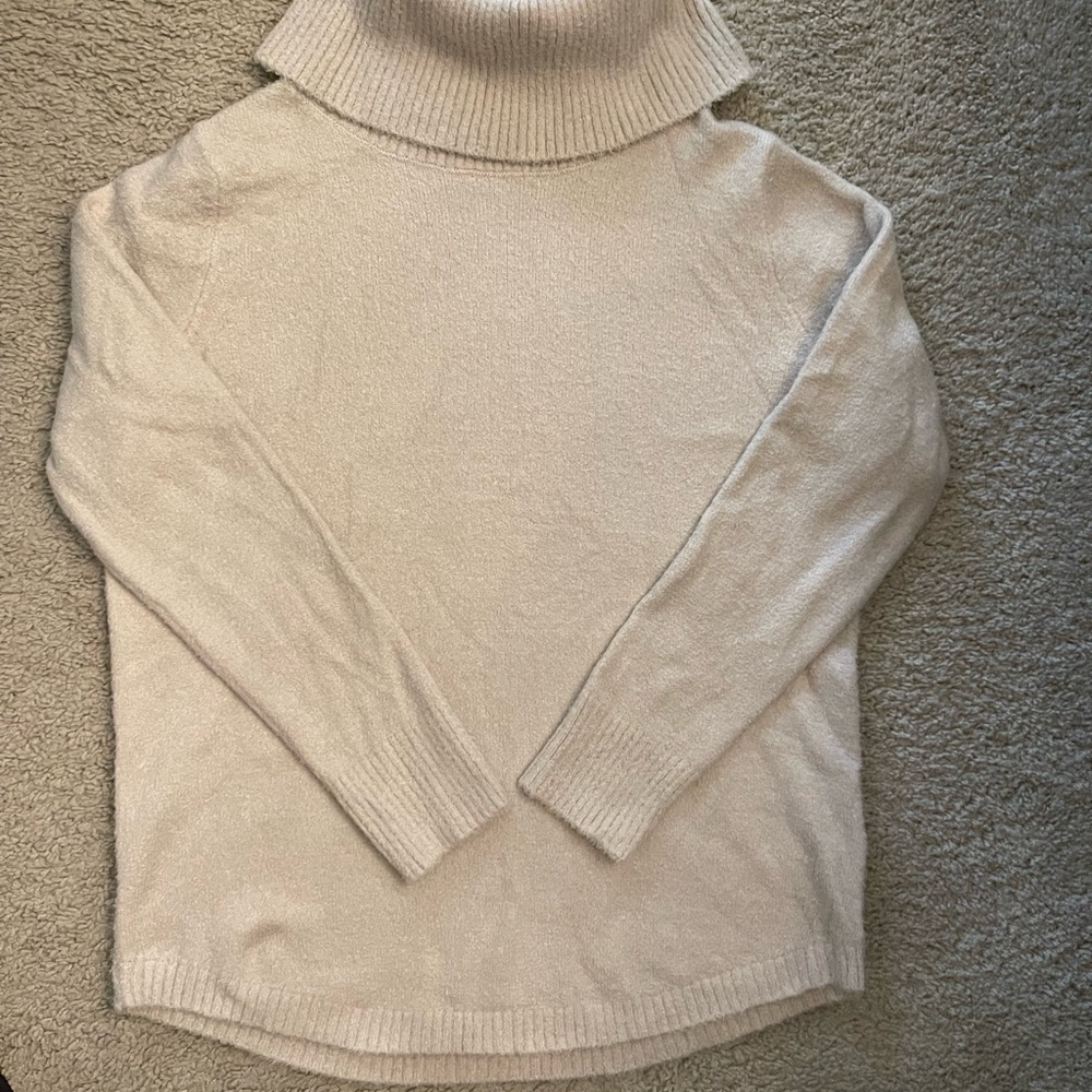 Rachel Zoe Cozy Cream Turtleneck Sweater